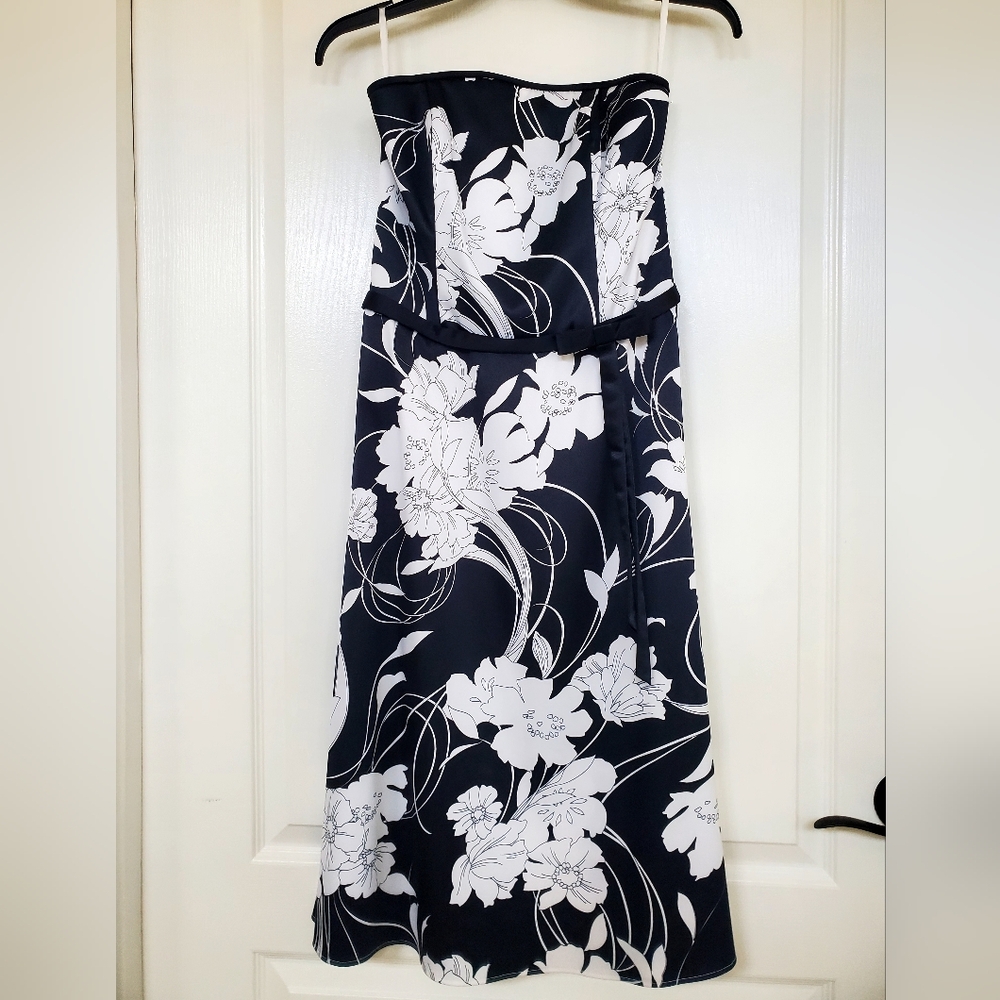 Vintage Scott McClintock Black and White Floral Strapless Midi Dress